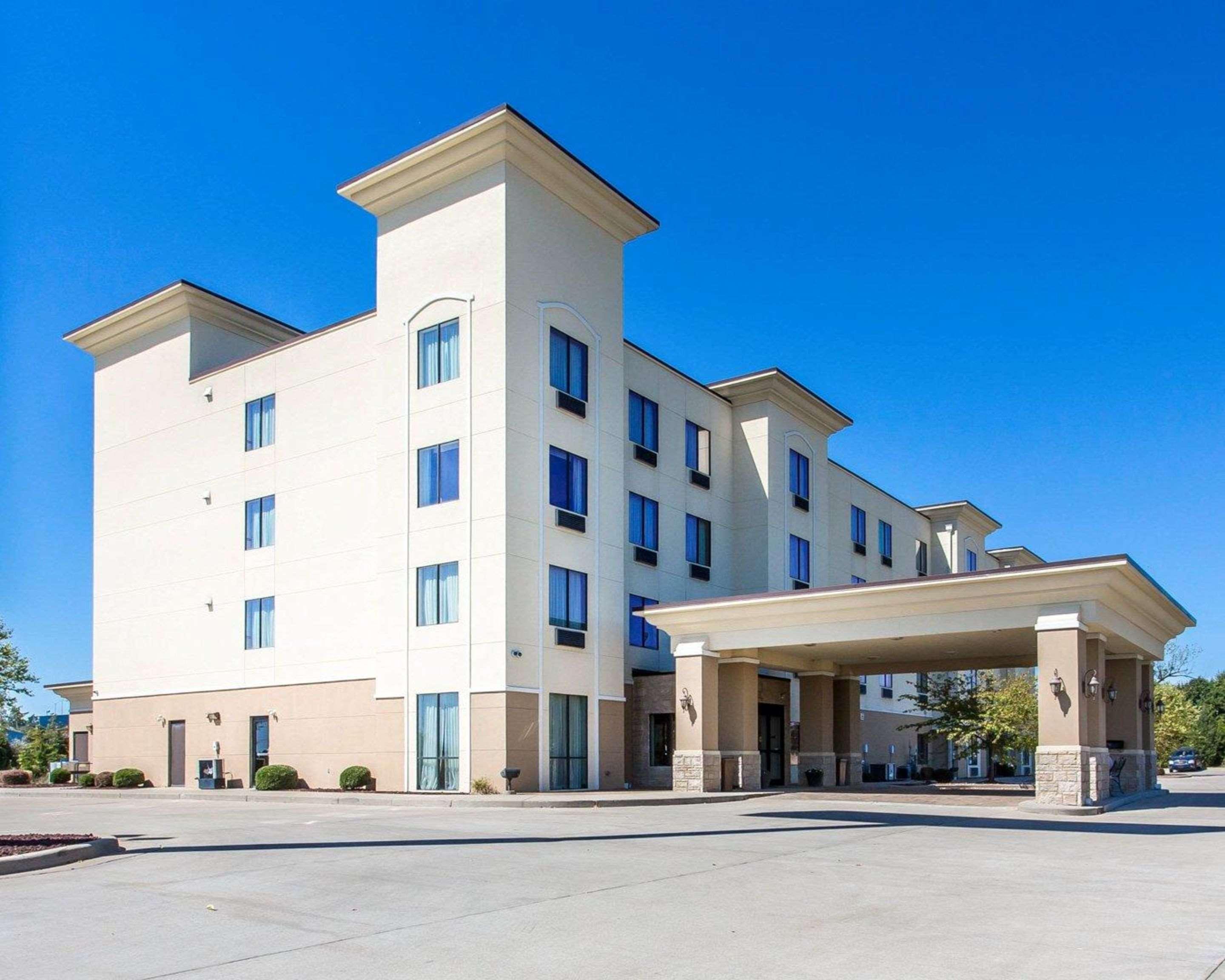 Comfort Inn & Suites Madisonville Exterior foto