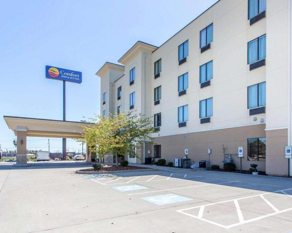 Comfort Inn & Suites Madisonville Exterior foto